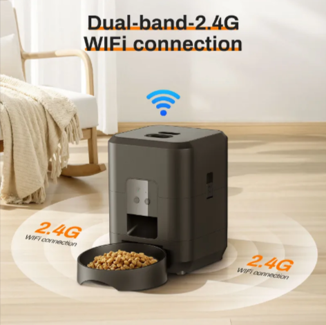 SmartPaws Cat Feeder